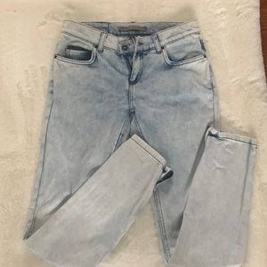 Zara basic size 6 light wash skinny jeans with black “crystal” embellishments